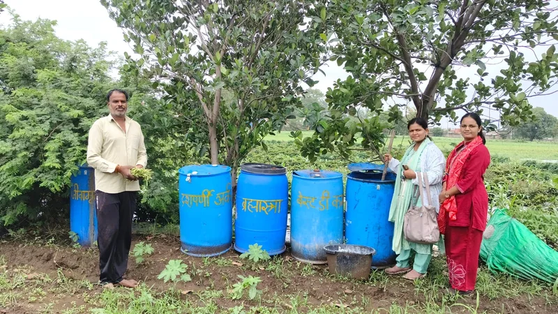 "कहानी बदलाव की" बायो रिसोर्स सेंटर से आत्मनिर्भर बने कृषक श्री शिवचरण कुशवाहा
